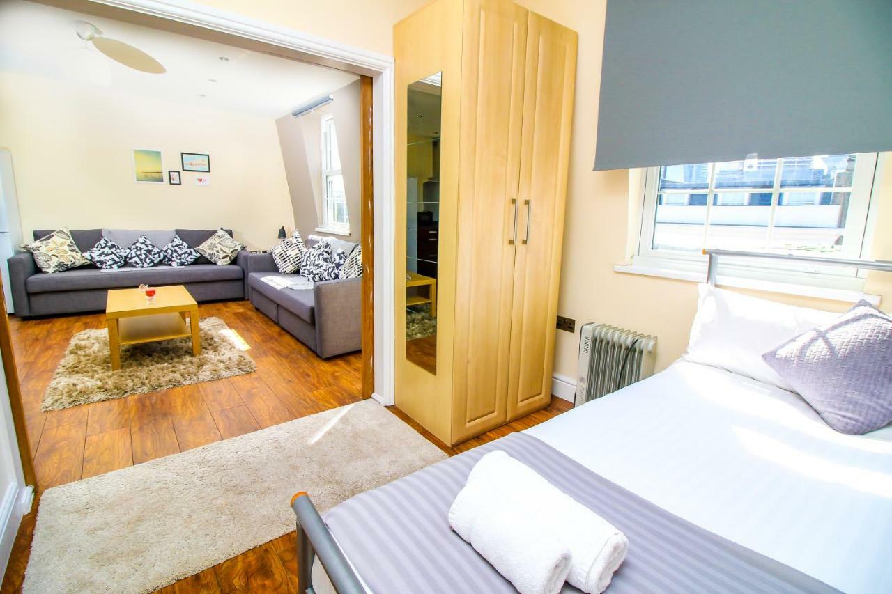 City View Flat @ Liverpool St. Londra Dış mekan fotoğraf